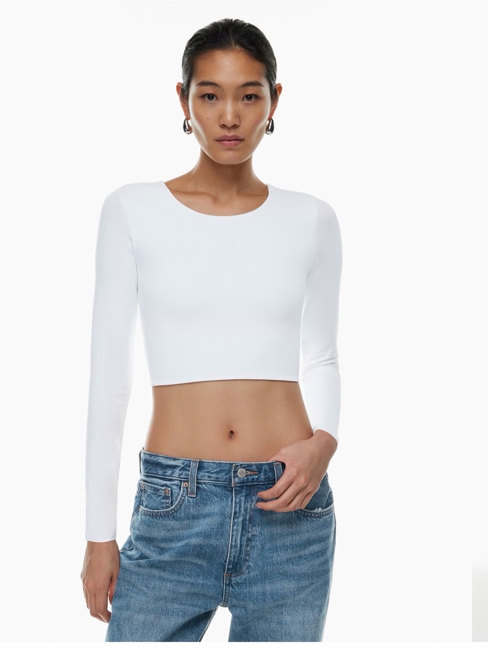 Babaton Minimalist Contour Crew Cropped Longsleeve